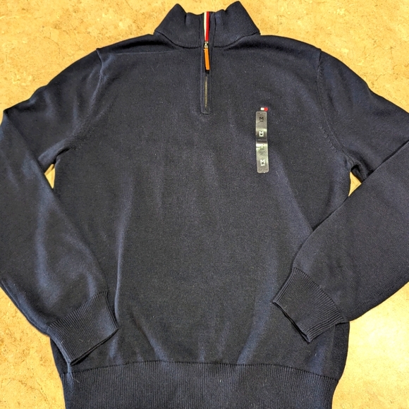 Tommy Hilfiger sweater M - Picture 2 of 13